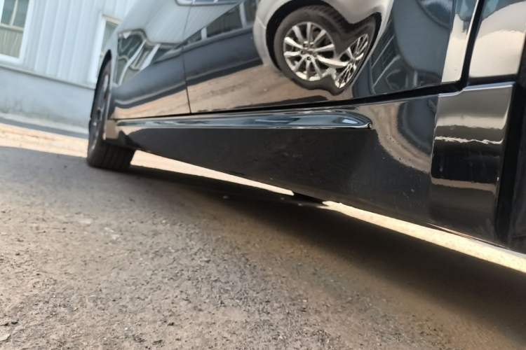 Used Wuling Xingguang 2023 150 Advanced Edition Left Side Sill