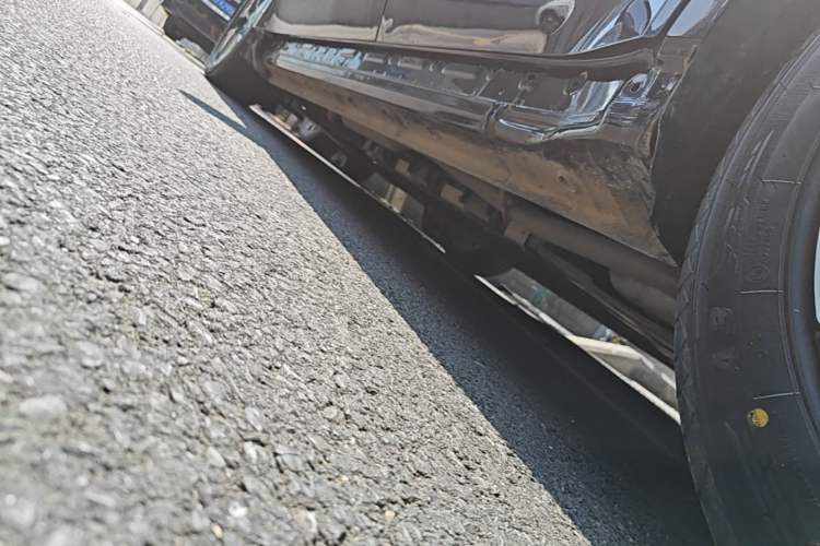 Used Wuling Xingguang 2023 150 Advanced Edition Left Side Sill