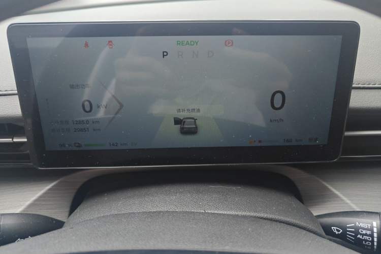 Used Wuling Xingguang 2023 150 Advanced Edition Odometer Close Up