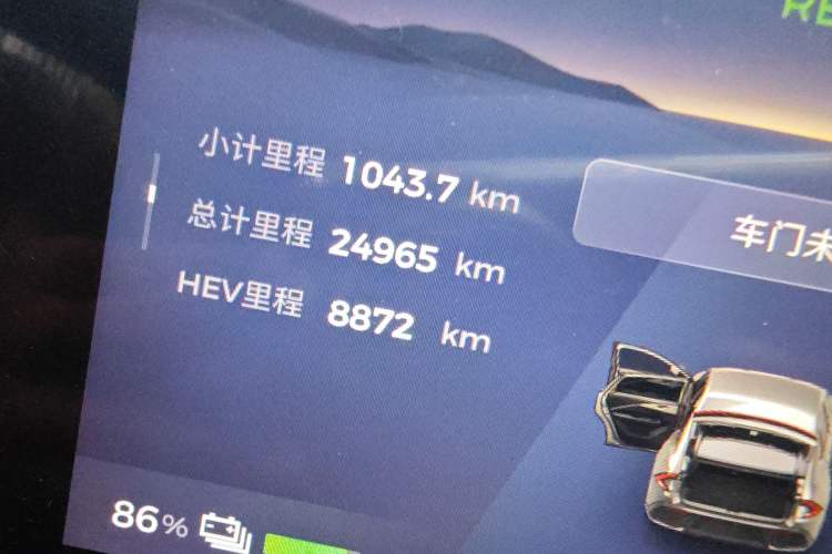 Used Wuling Xingguang 2023 70 Standard Edition Odometer Close Up