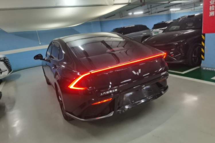Used Wuling Xingguang 2023 150 Advanced Edition Rear Left 45 Deg