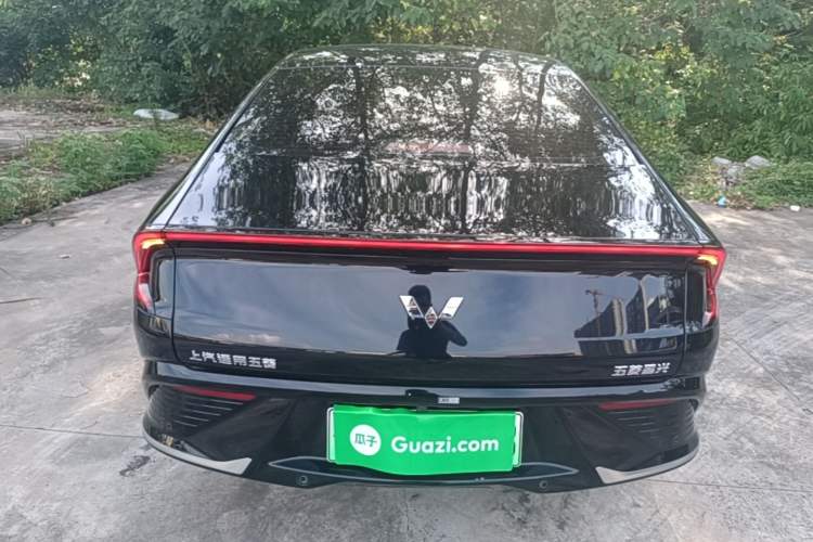 Used Wuling Xingguang 2023 70 Standard Edition Rear