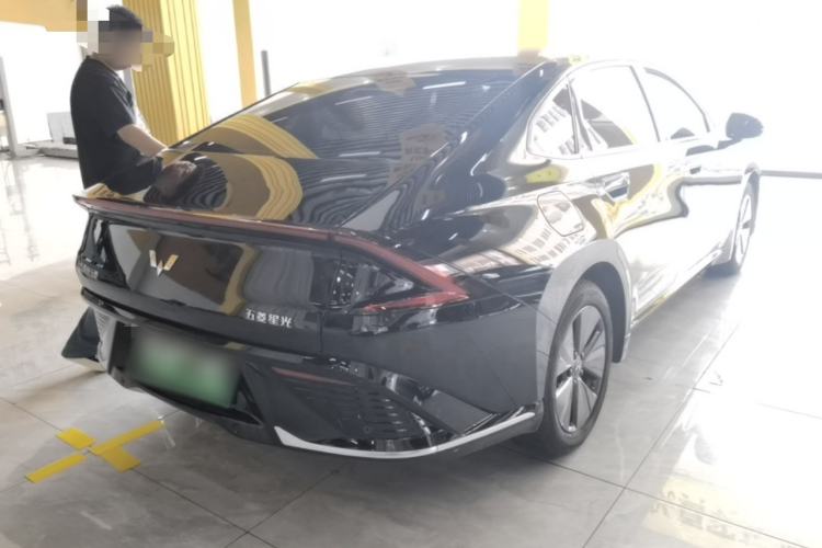 Used Wuling Xingguang 2023 70 Standard Edition Rear Right 45 Deg