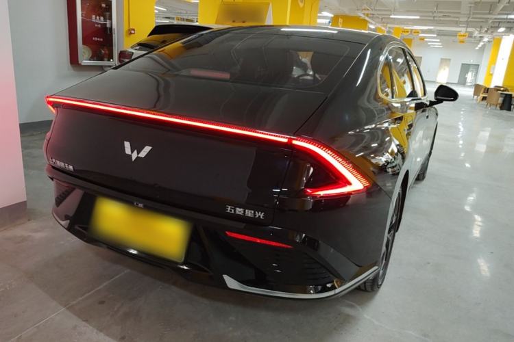 Used Wuling Xingguang 2023 150 Advanced Edition Rear Right 45 Deg