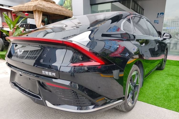 Used Wuling Xingguang 2023 150 Advanced Edition Rear Right 45 Deg