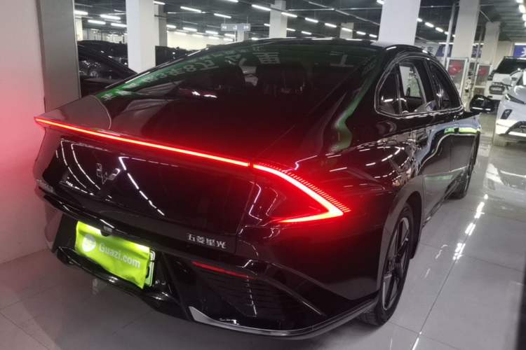 Used Wuling Xingguang 2023 150 Advanced Edition Rear Right 45 Deg