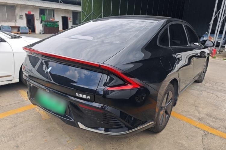 Used Wuling Xingguang 2023 70 Standard Edition Rear Right 45 Deg