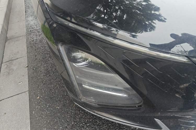 Used Wuling Xingguang 2023 150 Advanced Edition Right Front Headlight
