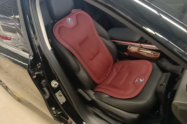 Used Wuling Xingguang 2023 150 Advanced Edition Right Front Seat