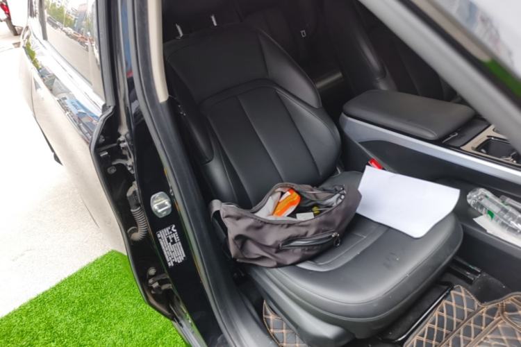 Used Wuling Xingguang 2023 150 Advanced Edition Right Front Seat
