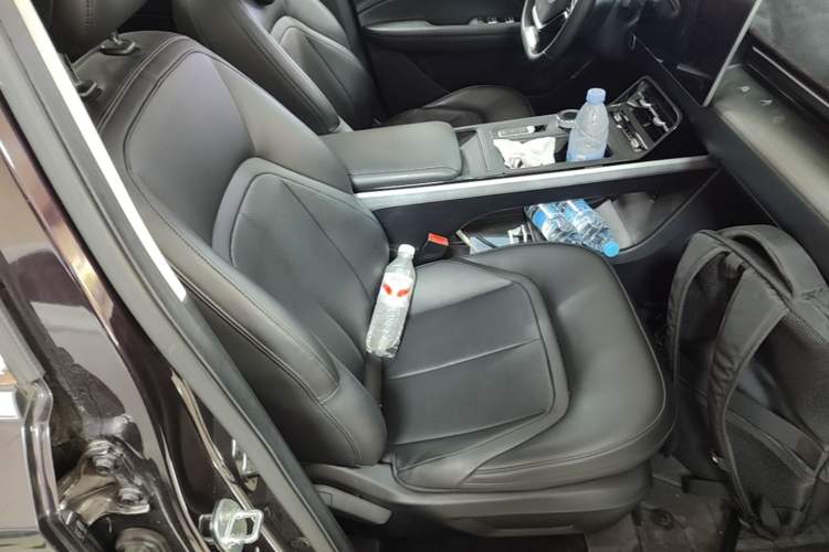 Used Wuling Xingguang 2023 150 Advanced Edition Right Front Seat