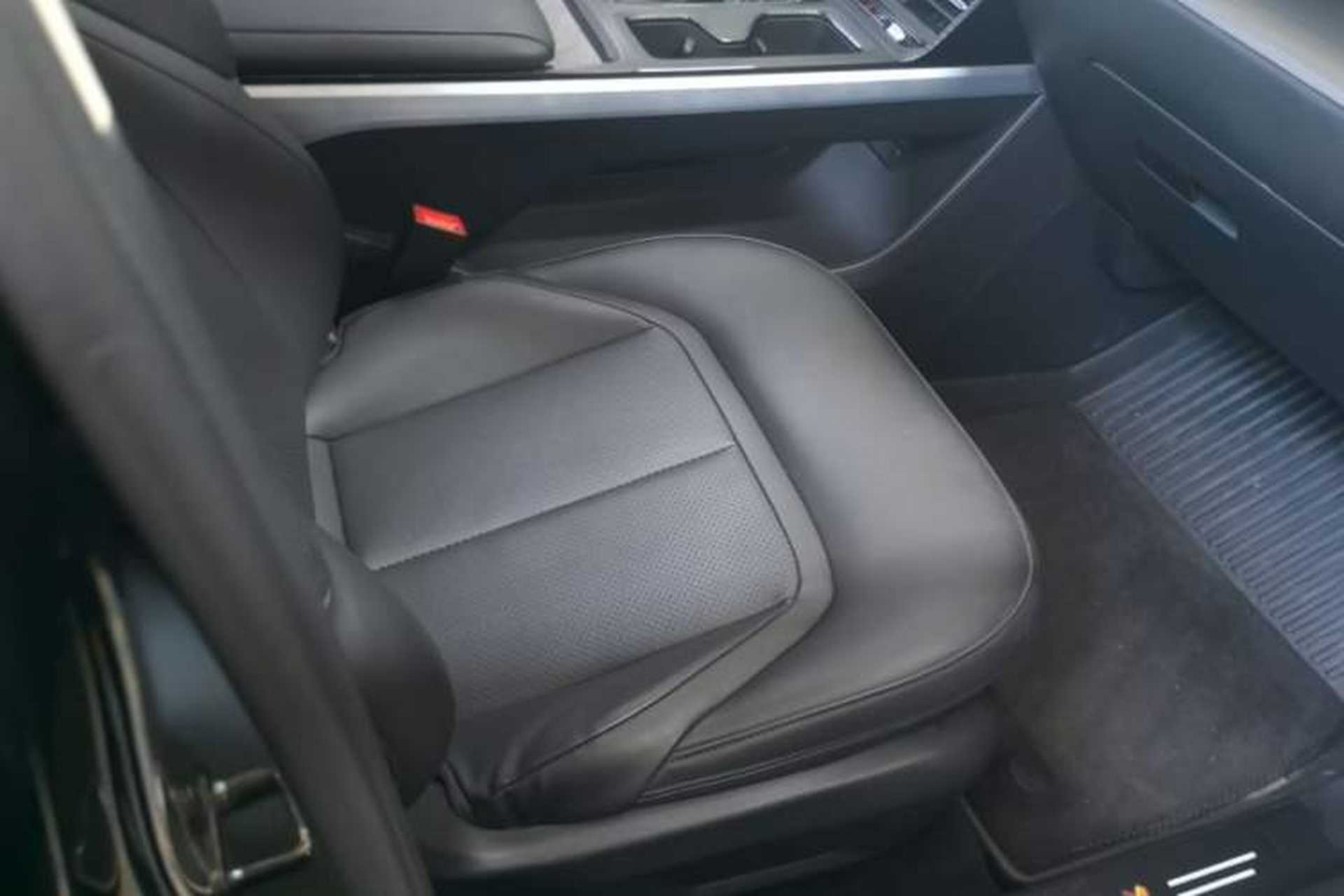 Used Wuling Xingguang 2023 150 Advanced Edition Right Front Seat