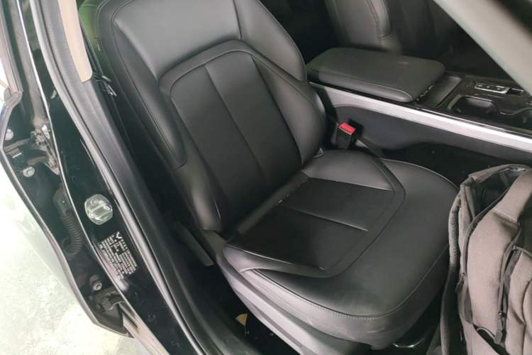 Used Wuling Xingguang 2023 150 Advanced Edition Right Front Seat