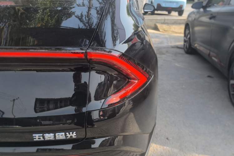 Used Wuling Xingguang 2023 150 Advanced Edition Right Rear Taillight