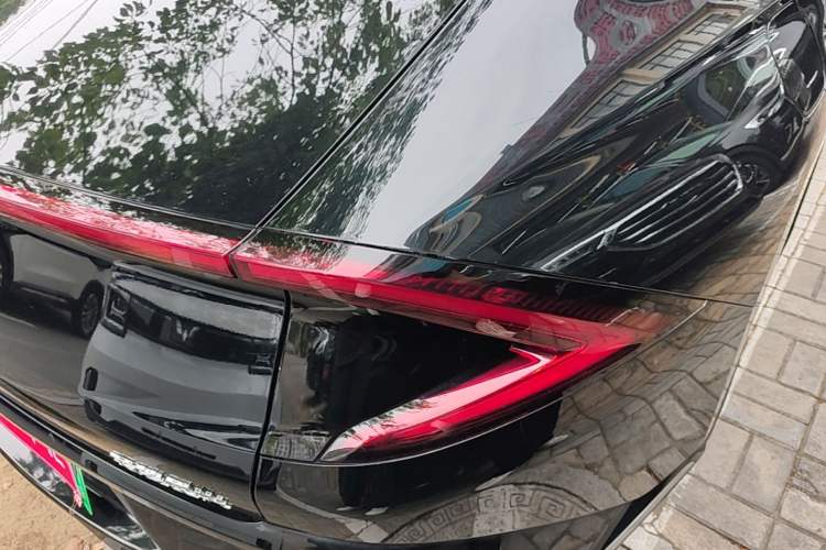 Used Wuling Xingguang 2023 150 Advanced Edition Right Rear Taillight