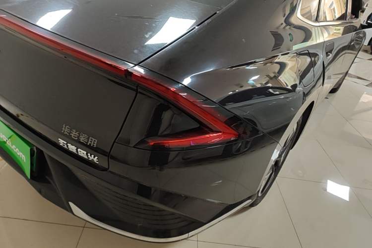 Used Wuling Xingguang 2023 150 Advanced Edition Right Rear Taillight