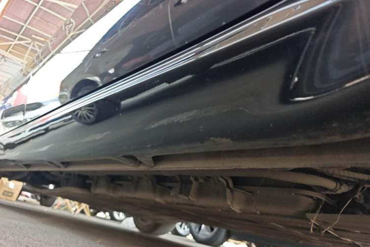 Used Wuling Xingguang 2023 150 Advanced Edition Right Side Sill