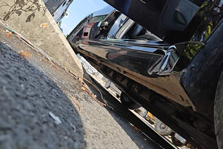 Used Wuling Xingguang 2023 150 Advanced Edition Right Side Sill