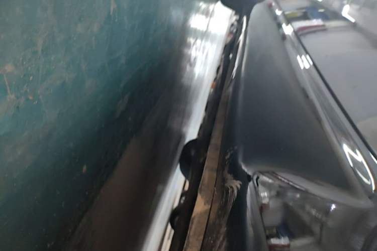 Used Wuling Xingguang 2023 150 Advanced Edition Right Side Sill