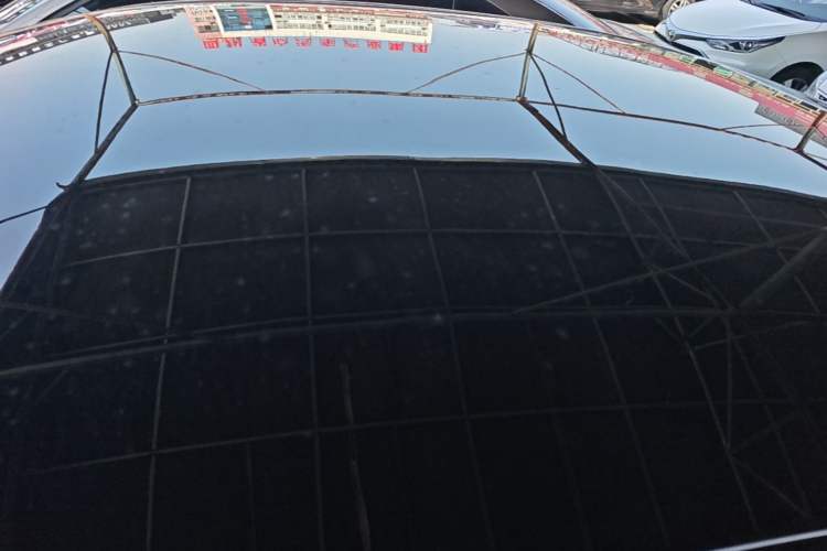 Used Wuling Xingguang 2023 150 Advanced Edition Roof