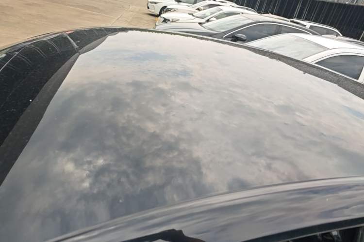 Used Wuling Xingguang 2023 70 Standard Edition Roof
