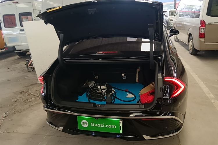 Used Wuling Xingguang 2023 150 Advanced Edition Trunk