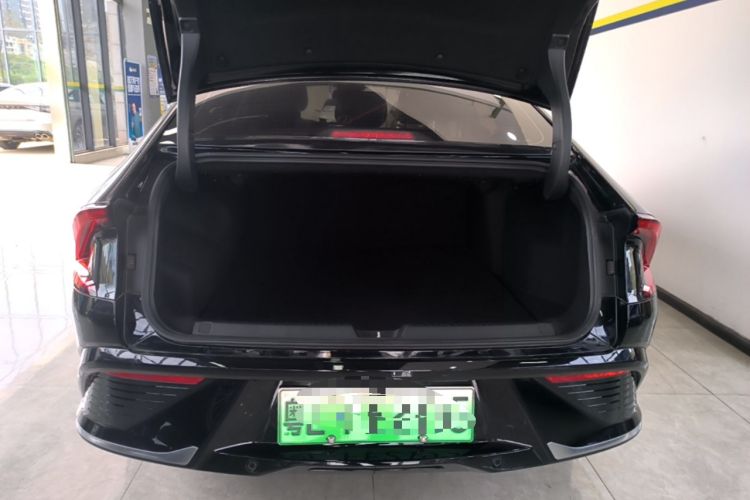 Used Wuling Xingguang 2023 150 Advanced Edition Trunk