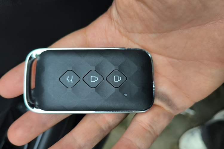 Used Wuling Xingguang 2023 150 Advanced Edition Vehicle Key