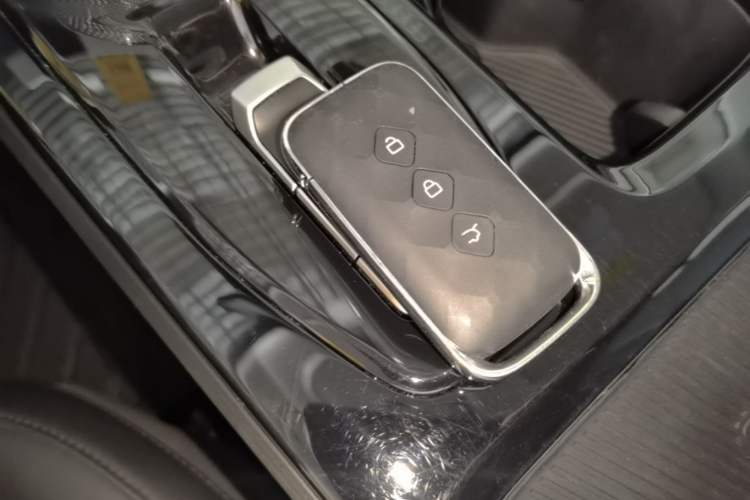Used Wuling Xingguang 2023 70 Standard Edition Vehicle Key