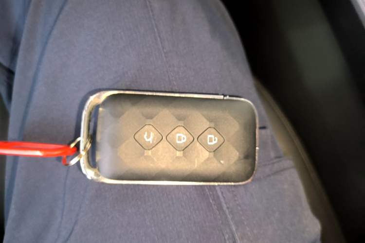 Used Wuling Xingguang 2023 150 Advanced Edition Vehicle Key