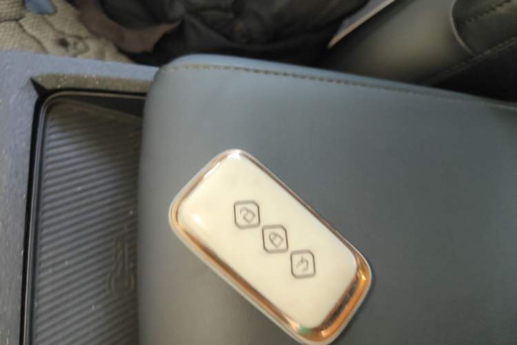 Used Wuling Xingguang 2023 150 Advanced Edition Vehicle Key