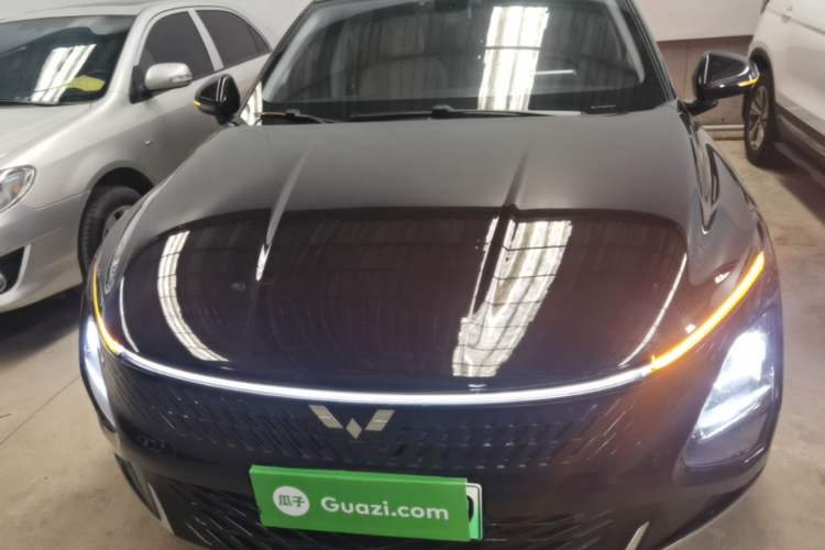 Used Wuling Xingguang 2023 70 Standard Edition Front