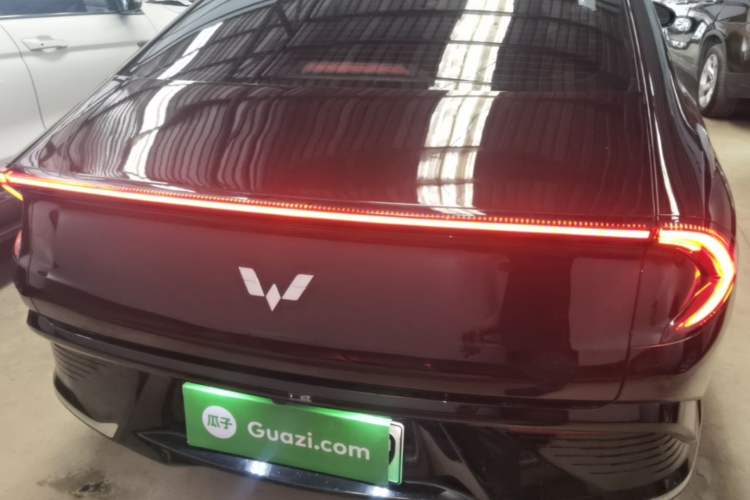 Used Wuling Xingguang 2023 70 Standard Edition Rear
