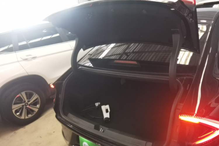 Used Wuling Xingguang 2023 70 Standard Edition Trunk