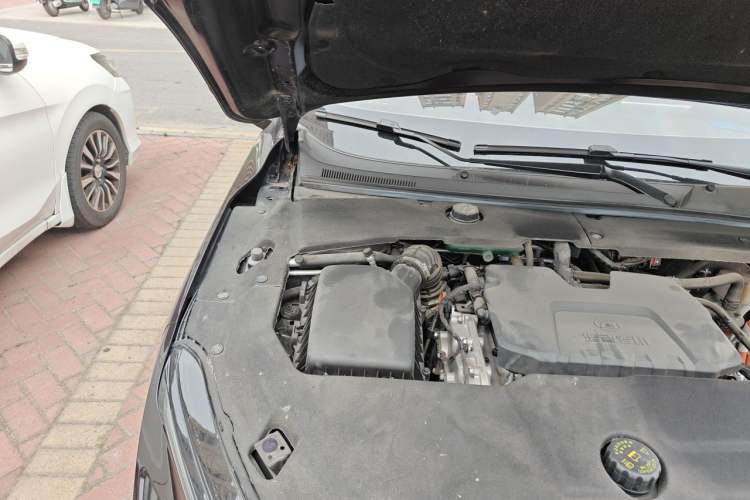 Used Wuling Xingguang 2023 150 Advanced Edition Engine Bay Right
