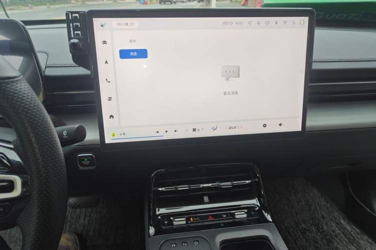 Used Wuling Xingguang 2023 70 Standard Edition Audio And AC Panel