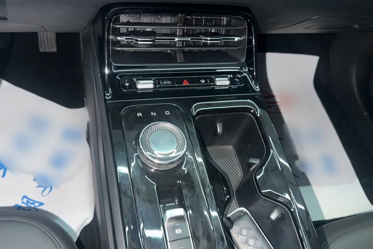 Used Wuling Xingguang 2023 70 Standard Edition Audio And AC Panel