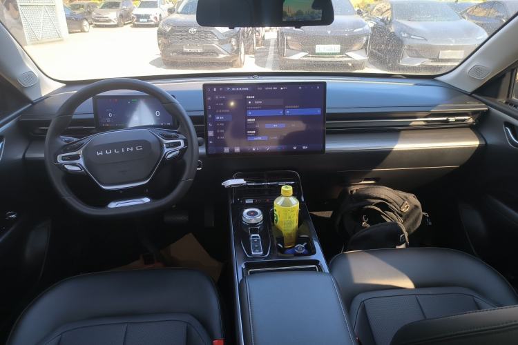 Used Wuling Xingguang 2023 150 Advanced Edition Center Console