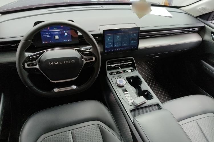 Used Wuling Xingguang 2023 70 Standard Edition Center Console