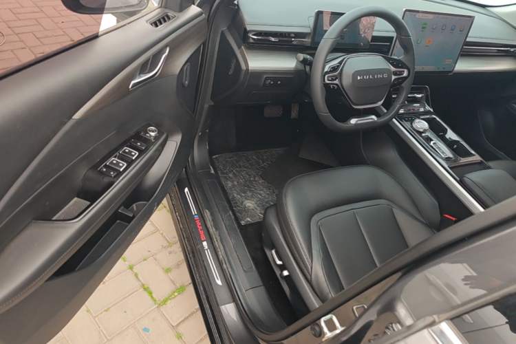 Used Wuling Xingguang 2023 150 Advanced Edition Driver Seat