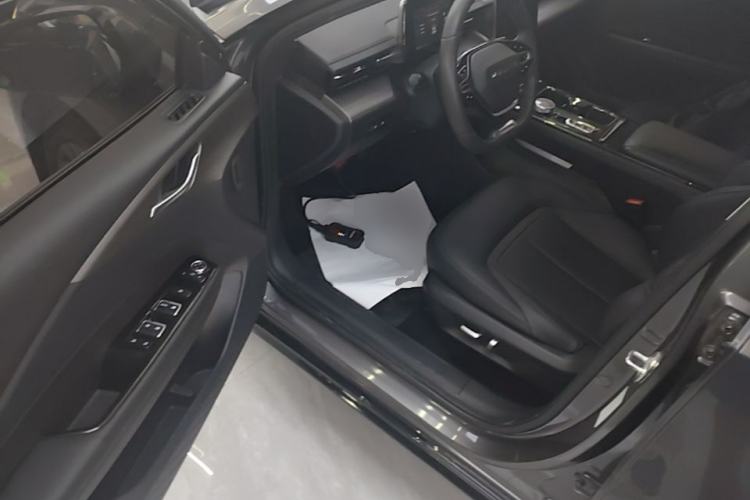 Used Wuling Xingguang 2023 70 Standard Edition Driver Seat