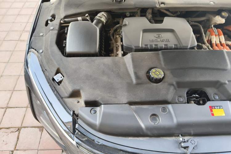 Used Wuling Xingguang 2023 150 Advanced Edition Engine Bay Right