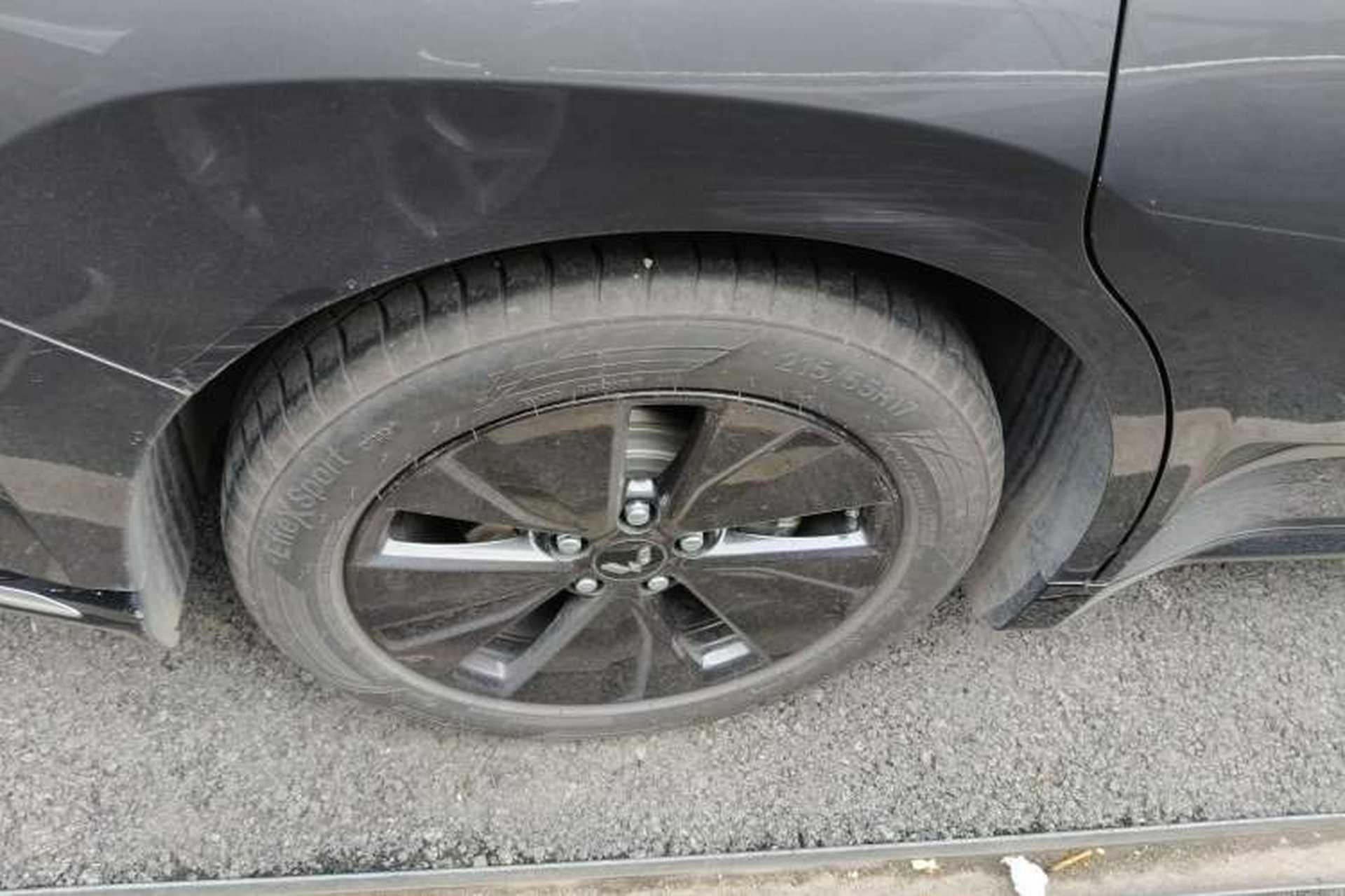 Used Wuling Xingguang 2023 70 Standard Edition Exterior 5