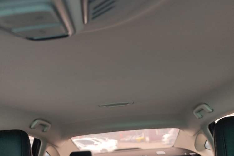 Used Wuling Xingguang 2023 150 Advanced Edition Headliner