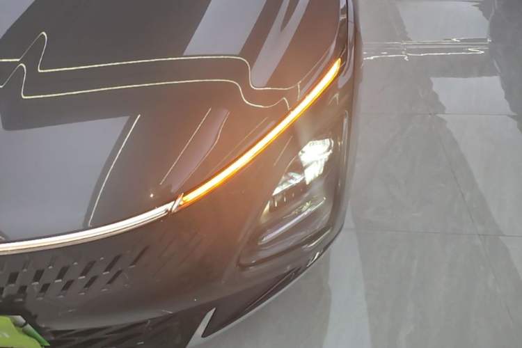 Used Wuling Xingguang 2023 70 Standard Edition Left Front Headlight