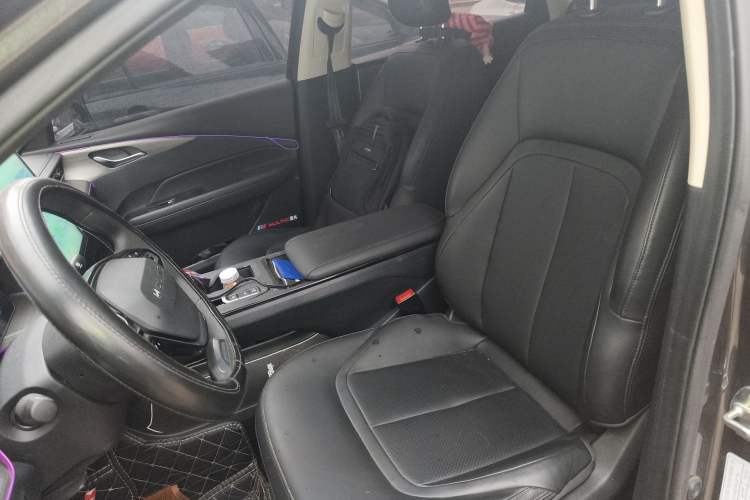 Used Wuling Xingguang 2023 70 Standard Edition Left Front Seat