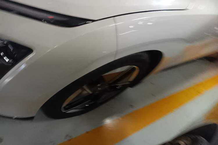 Used Wuling Xingguang 2023 150 Advanced Edition Left Front Wheel Hub
