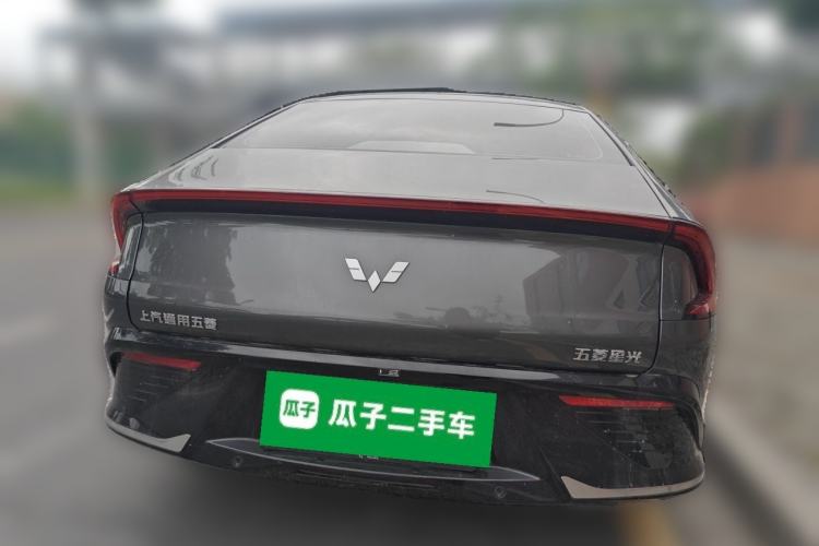 Used Wuling Xingguang 2023 70 Standard Edition Rear