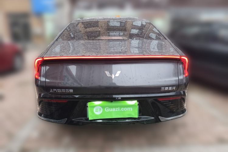 Used Wuling Xingguang 2023 70 Standard Edition Rear