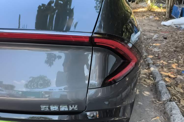 Used Wuling Xingguang 2023 150 Advanced Edition Right Rear Taillight